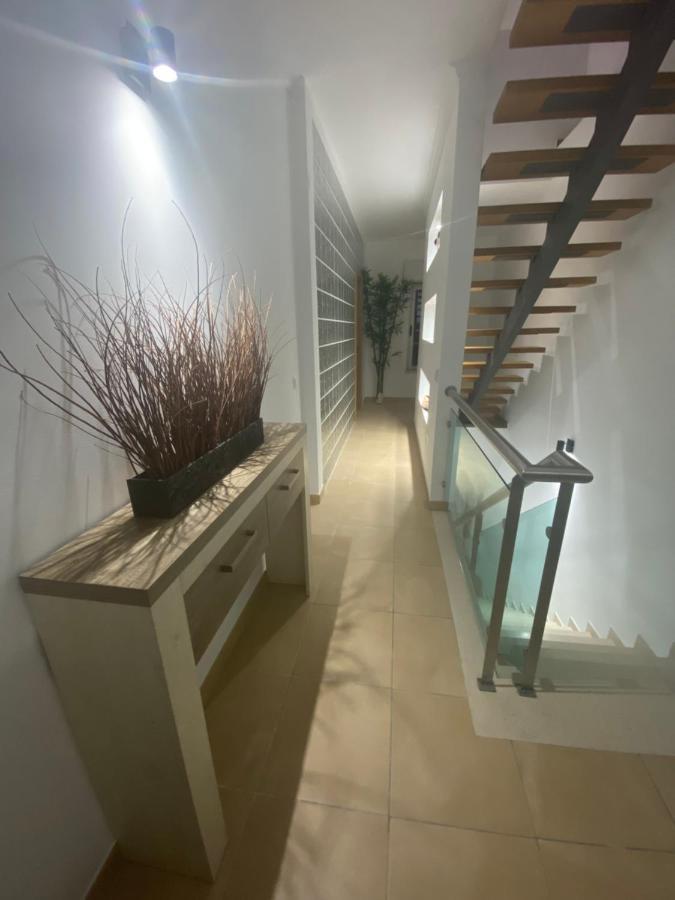 Villa Luca อัลบูเฟรา ภายนอก รูปภาพ